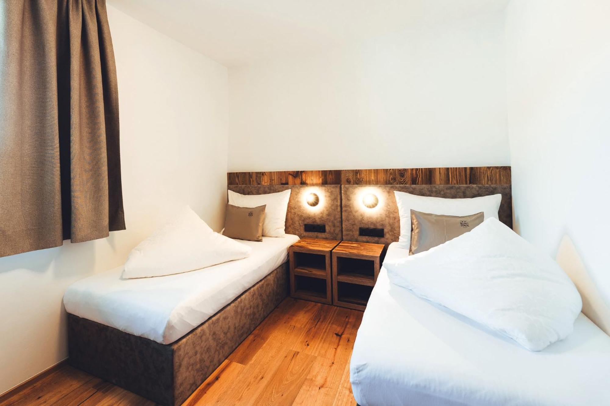 Burgstadl Aparthotel & Restaurant Ladis Luaran gambar