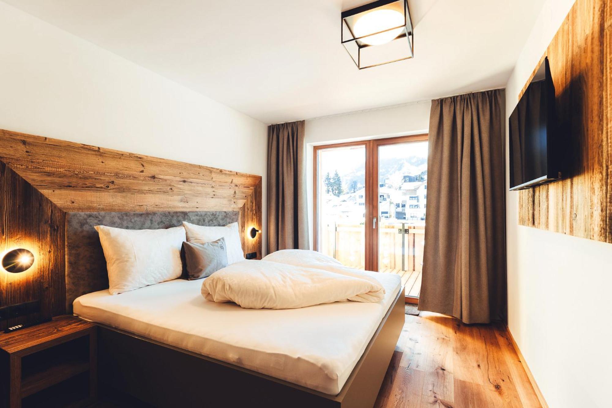 Burgstadl Aparthotel & Restaurant Ladis Luaran gambar