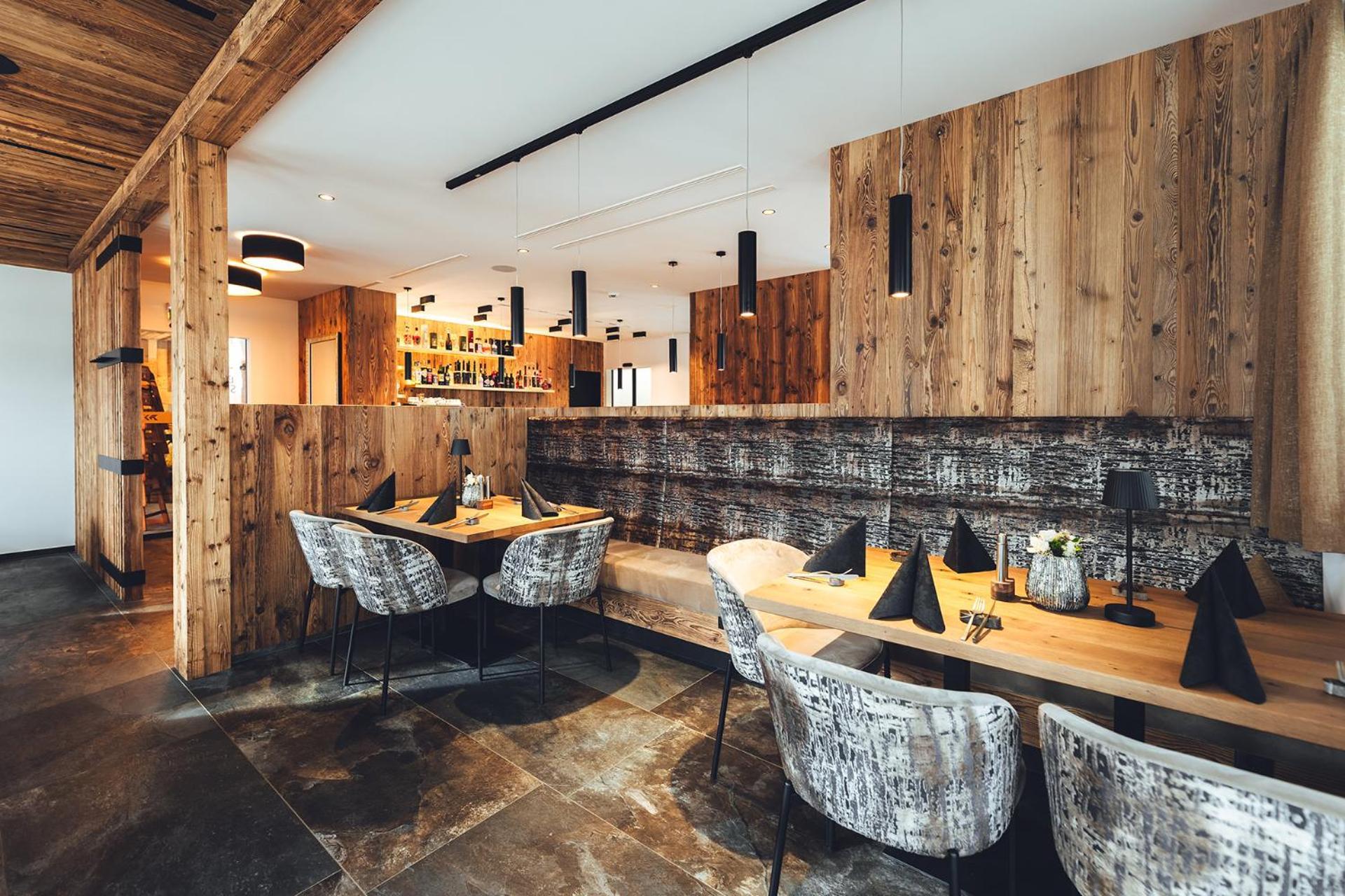 Burgstadl Aparthotel & Restaurant Ladis Luaran gambar